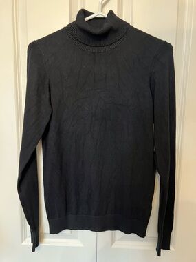 Women's Black Turtleneck Sweater - Classic Knit